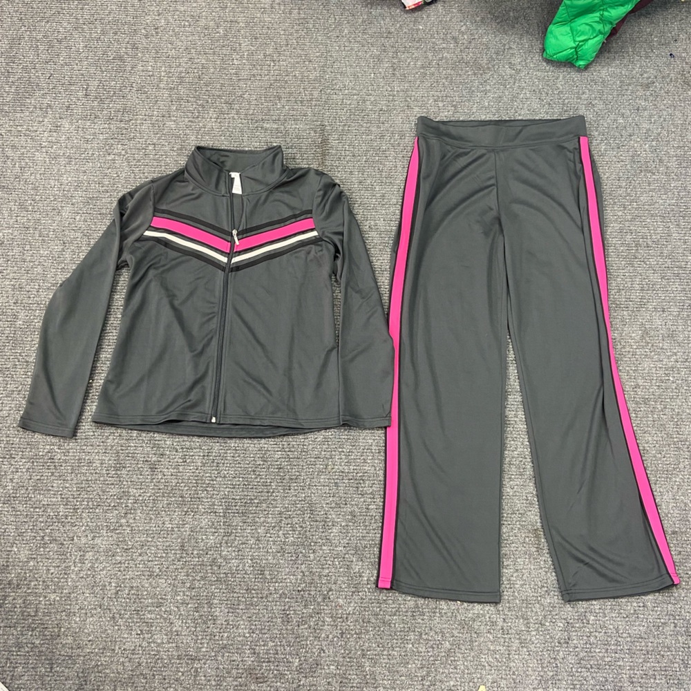 K. Jordan Women’s Track Suit (2543)